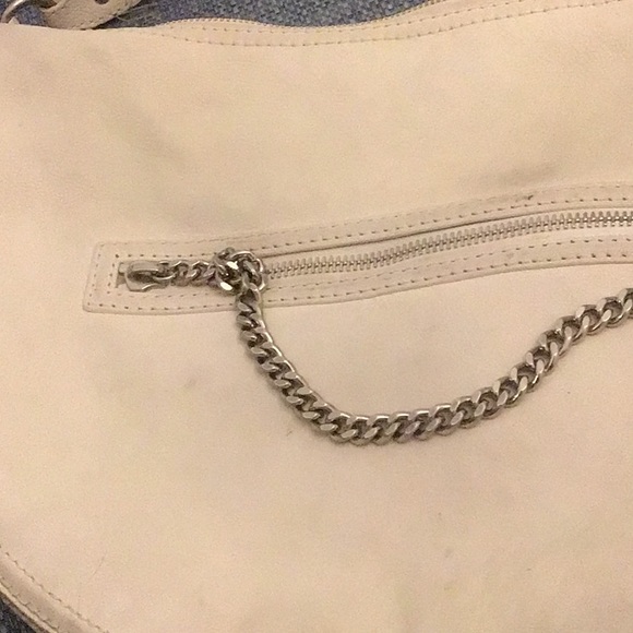 Michael Kors Handbag with signature chain and side detail -beautiful - Picture 7 of 9